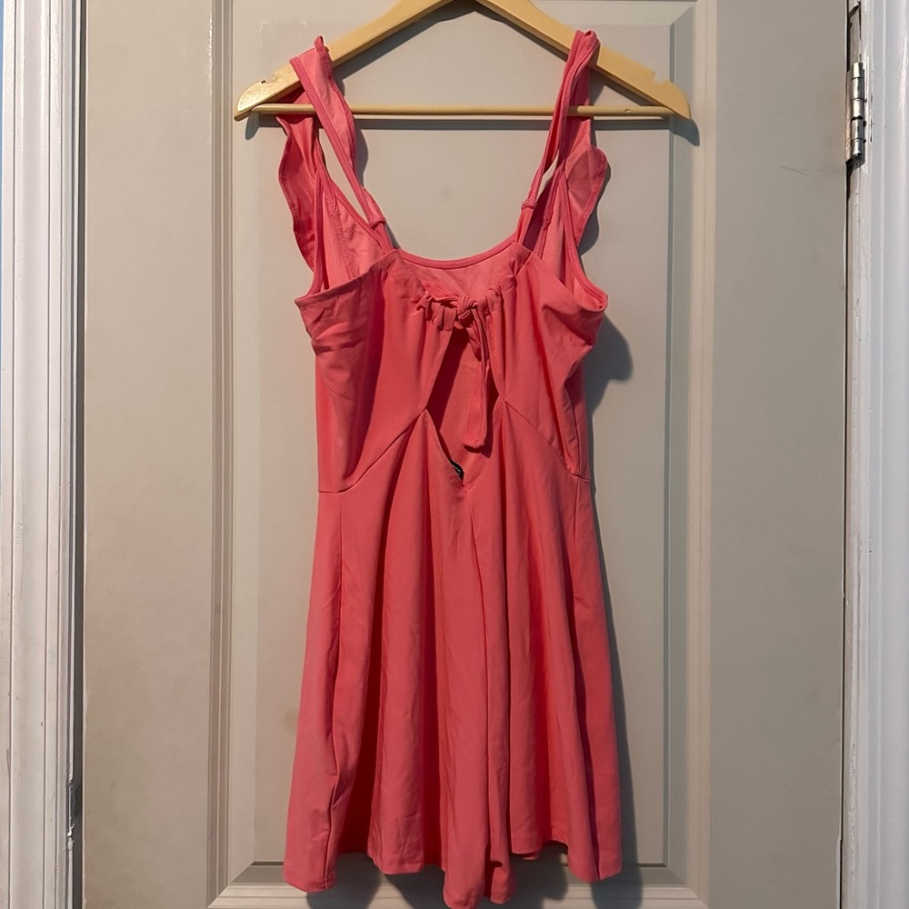 ⭐️H&M Divided Cut-Out Dress⭐️